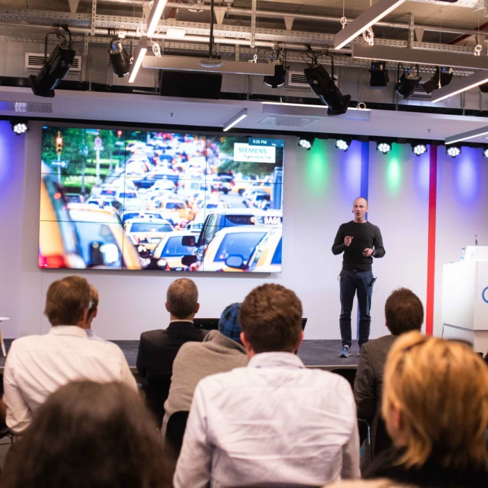 Applied AI Ecosystem Google 19 04 05 32 von 40